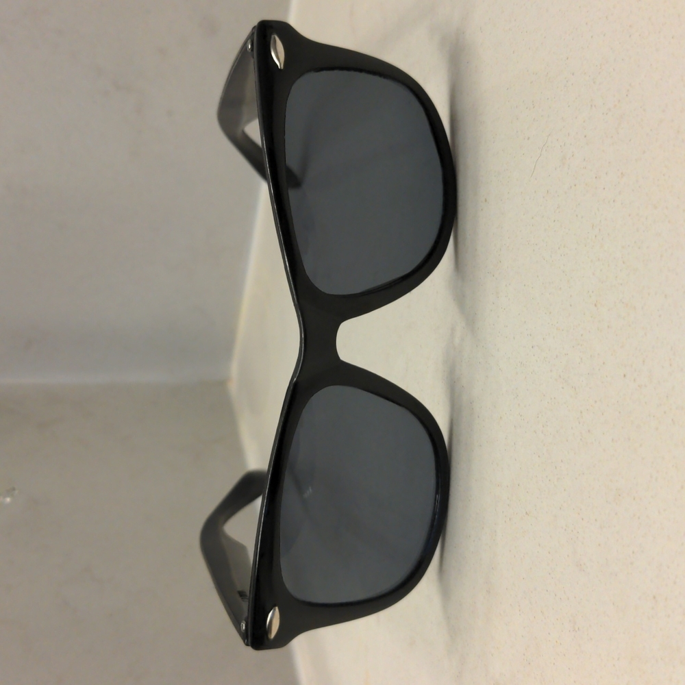 90s vintage sunglasses